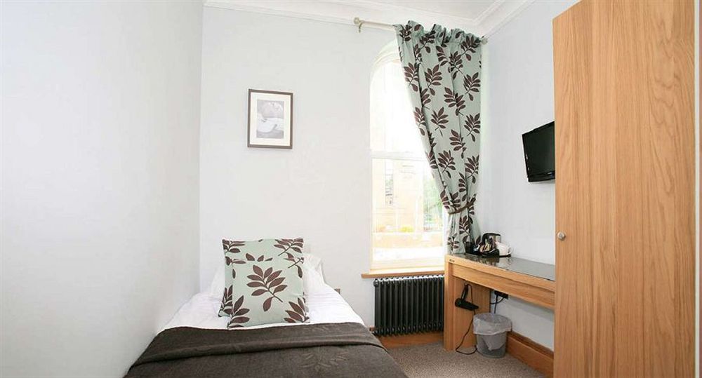 The Lodge Harrogate Buitenkant foto